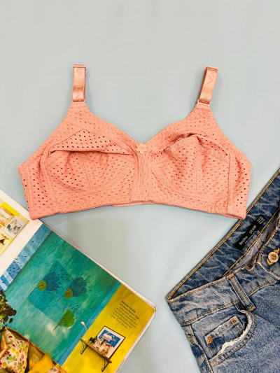 سوتین پانیذ