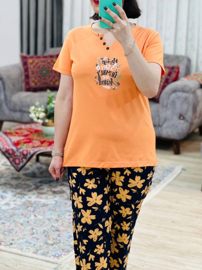 تیشرت و شلوار نیلا